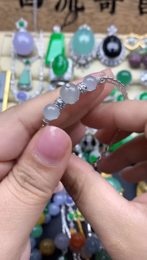 【闪购商品】翡翠手镯18K金镶嵌337-中国好珍宝