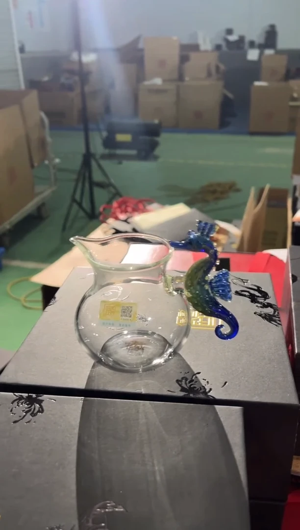 【闪购商品】晶焱海马公道杯哈哈哈星云