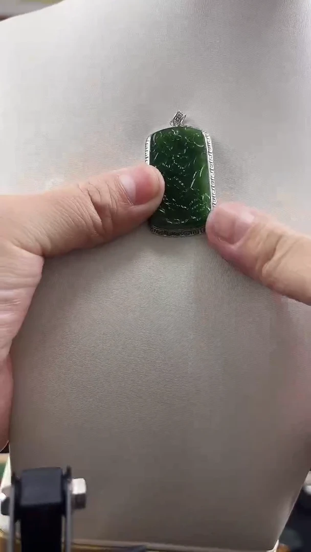 颈饰未镶嵌和田玉无链