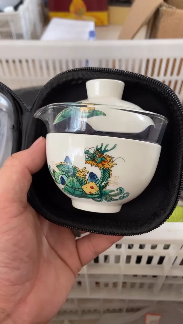 杯无运费险有瑕疵的摄影的产品有使用过的痕迹有点脏介意勿拍