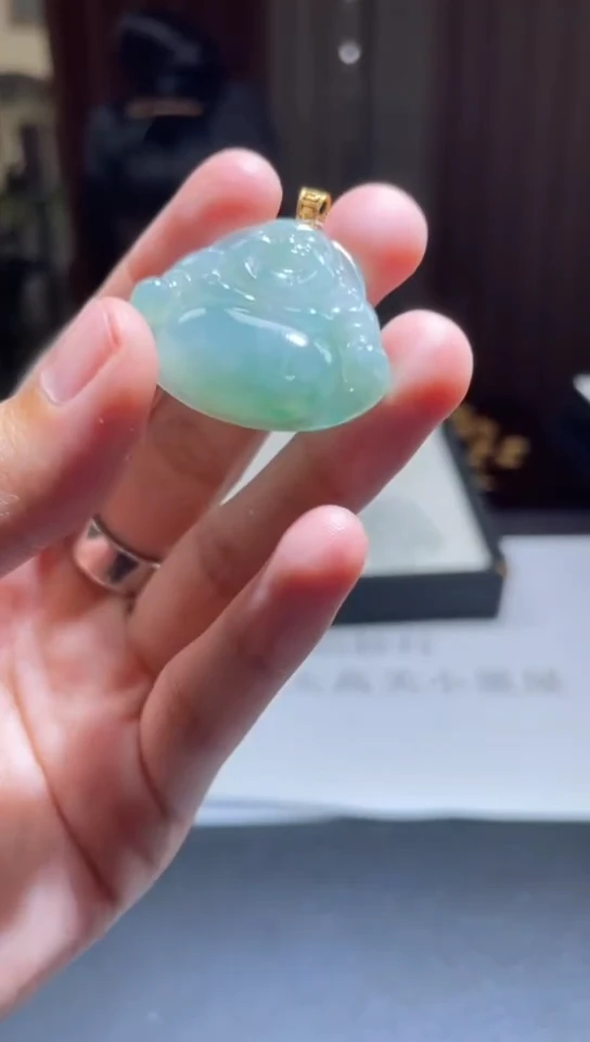 18K金镶嵌挂件翡翠翡翠A货