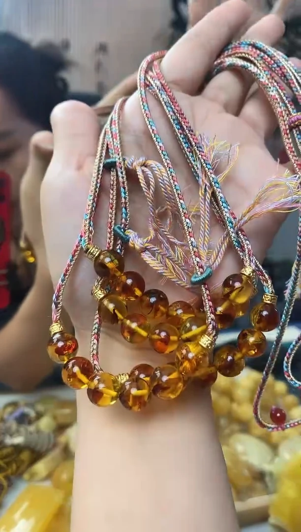 未镶嵌琥珀裸石天然琥珀蜜蜡多样性发一