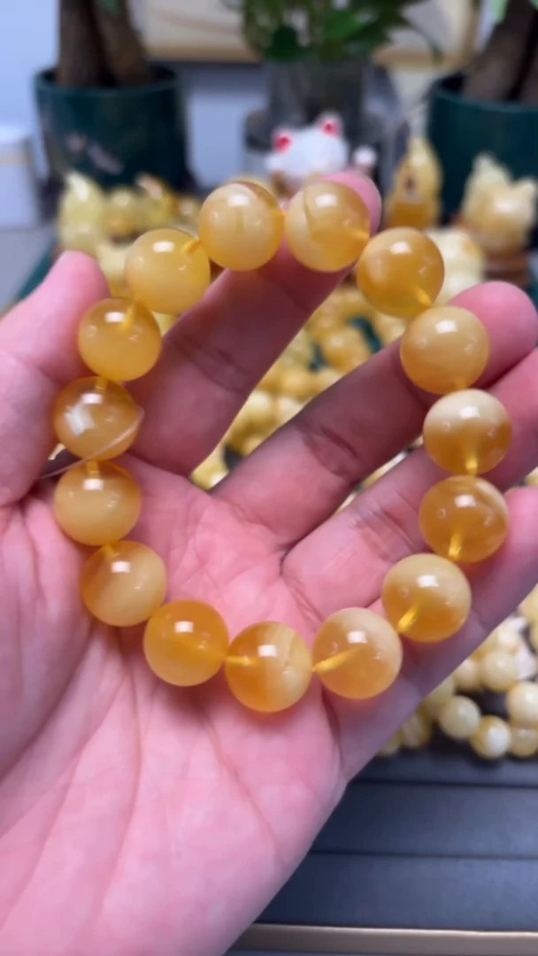 手串琥珀未镶嵌p20全品焦皮料单圈 15.42克 11+mm