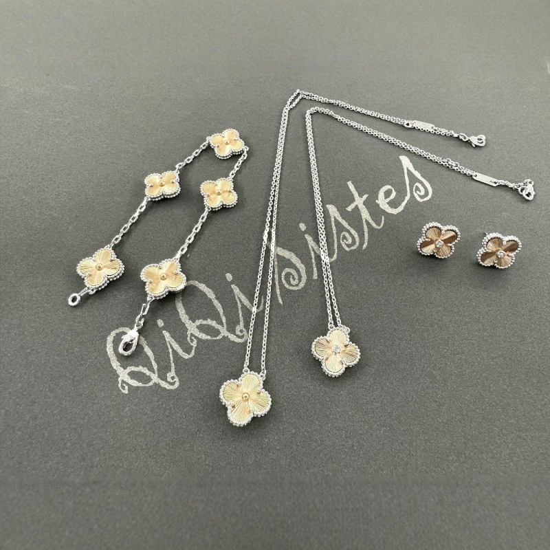 铜合金项链 新款四叶草圣诞款  合金项链 手链 耳饰 时尚