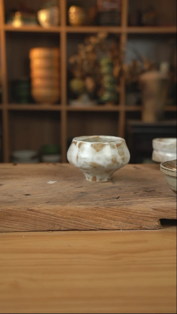 粉影系列的高脚葫芦碗