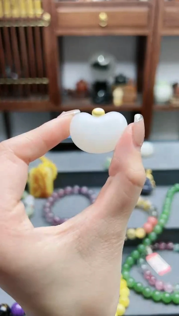 【闪购商品】和田玉吊坠18K金镶嵌18k金白玉元宝吊坠*1 XY赠链