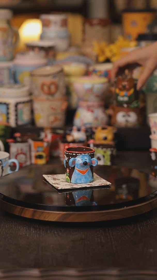 景德镇釉下彩绘设计师款式陶瓷