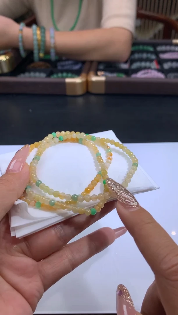 未镶嵌定制翡翠木*?翡翠