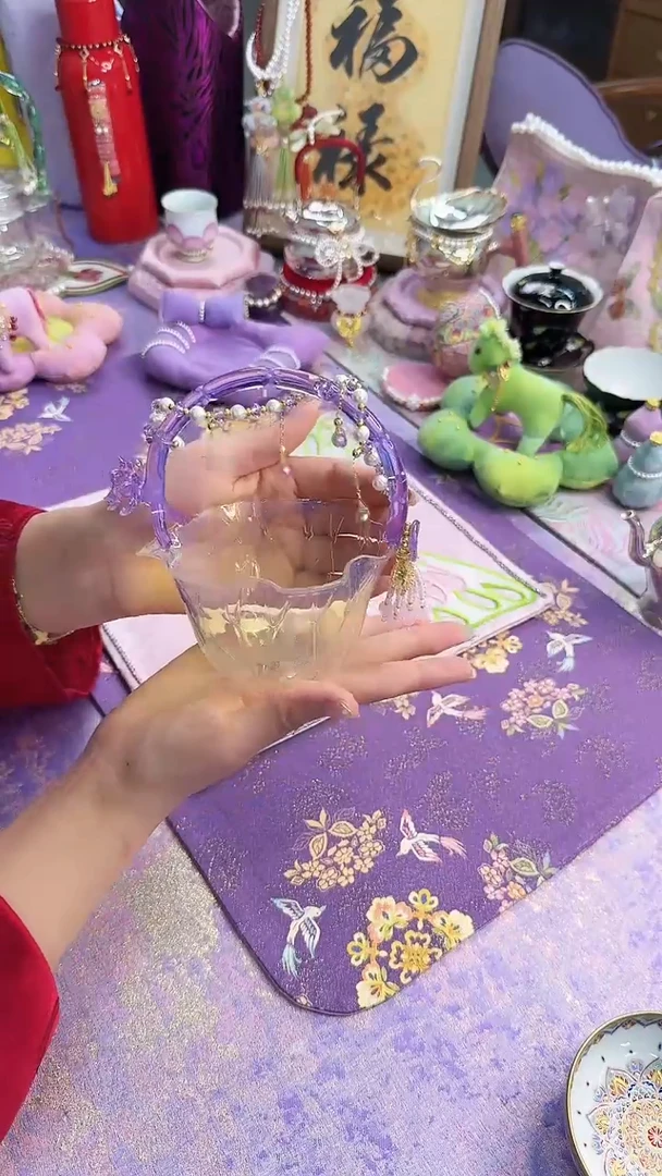 67晶炎 紫色提篮公杯 配饰二选一 默认带流苏