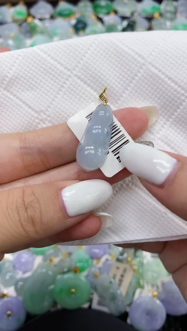 颈饰未镶嵌翡翠11111111111