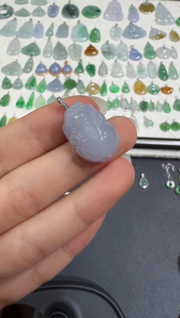 翡翠18K金镶嵌颈饰X0708-1501-102