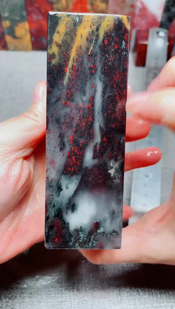 玉桂林鸡血玉素章玉化老虎冻23