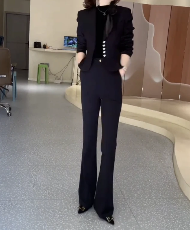 时尚潮流百搭精品女装dgd7186