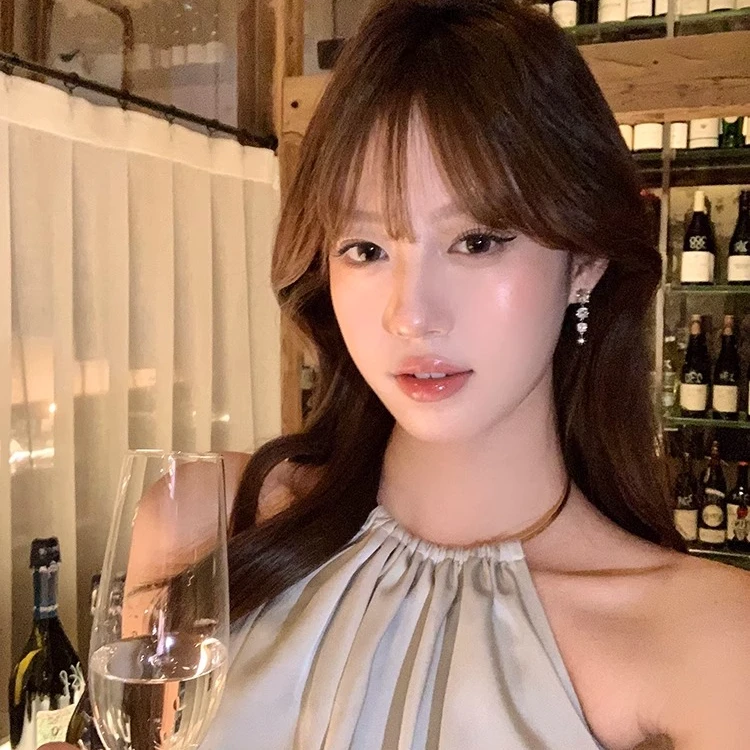 合金锆石耳饰 清冷千金感 锆石八芒星耳环设计感小众高级耳夹耳饰