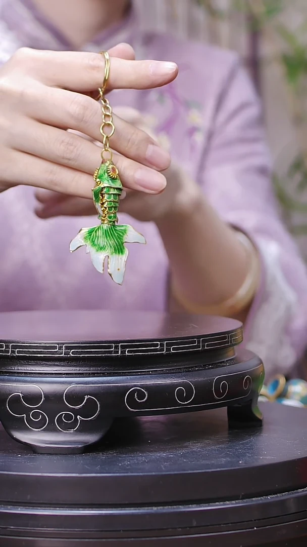 【闪购商品】非遗技艺 景泰蓝钥匙扣鱼绿色