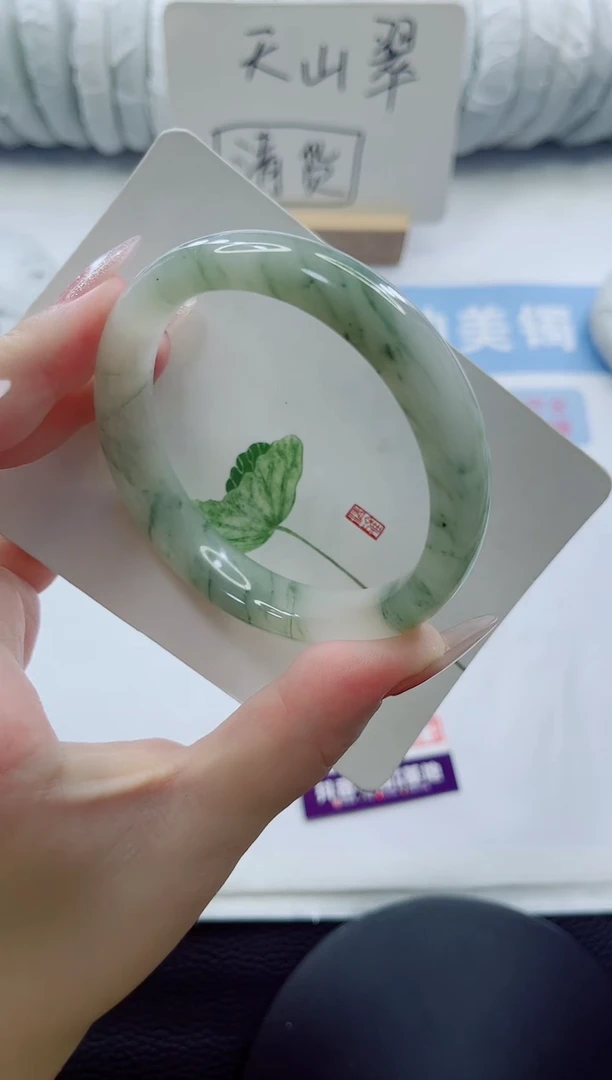 未镶嵌手镯石英质玉多样性发货C44