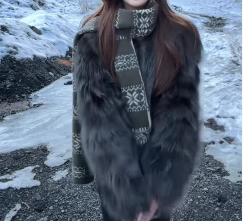 2025冬季时尚潮流百搭精品女装珍VIC98