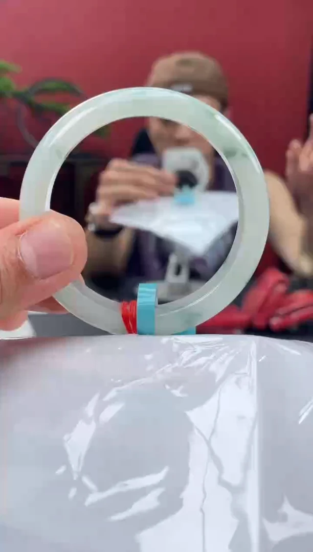 未镶嵌手镯翡翠7