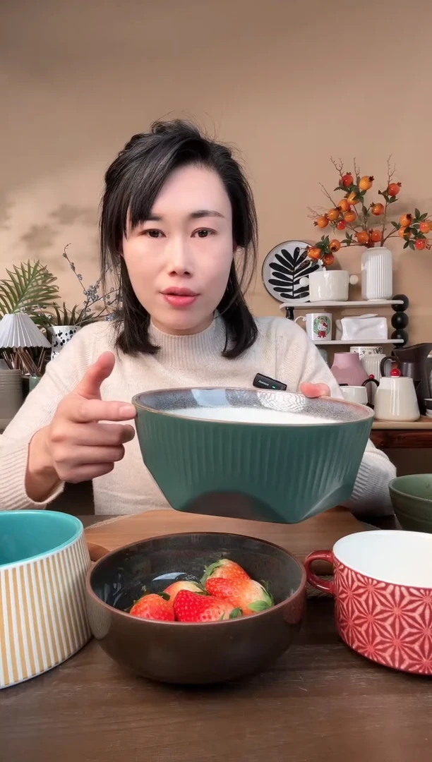 【闪购商品】瓷片8英寸天圆地方汤碗微瑕