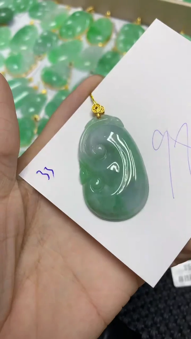 颈饰未镶嵌翡翠缅甸A货翡翠