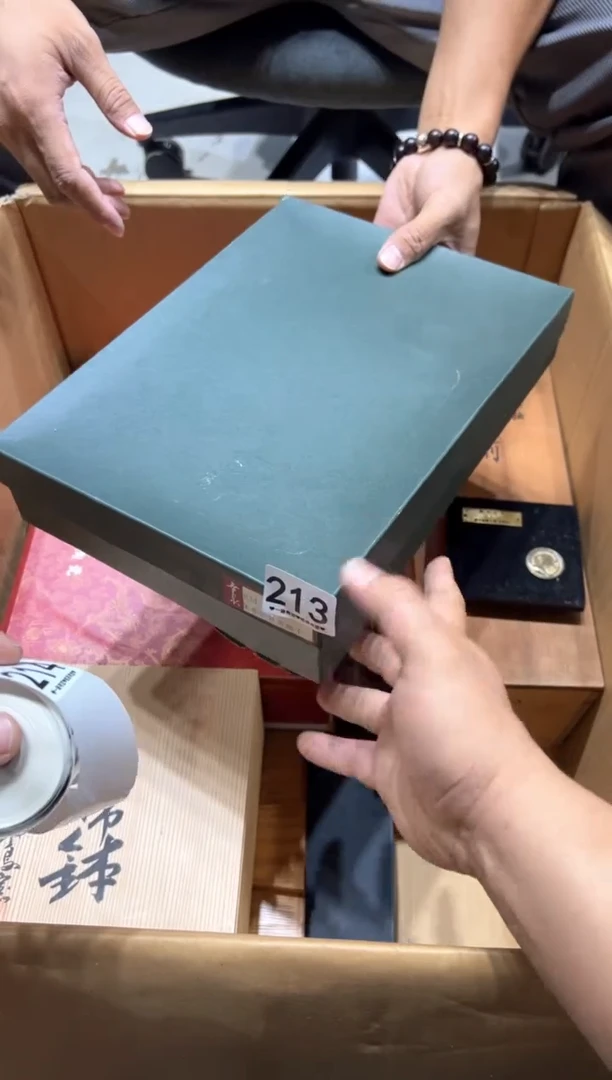 瓷片栀***?213............
