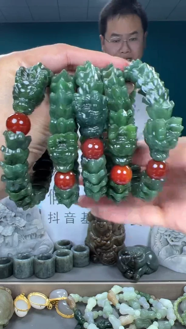 颈饰未镶嵌和田玉和田玉多样性发货拍一发一