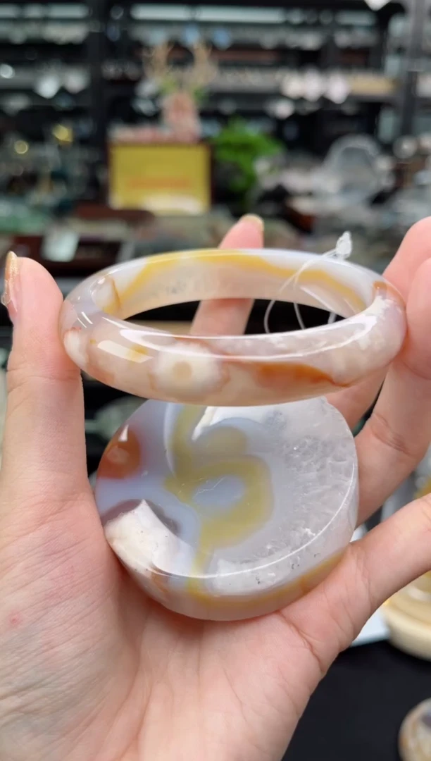 【闪购商品】石英质玉手镯未镶嵌63圈口（赠品镯心）3590429