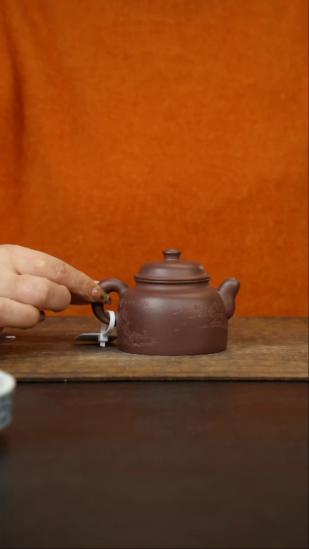 茶壶紫砂悟钟刻绘桂花紫泥180cc