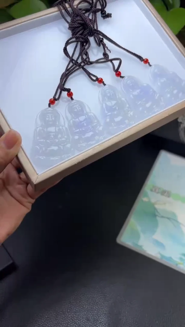 未镶嵌挂件翡翠多样性发一件R703085