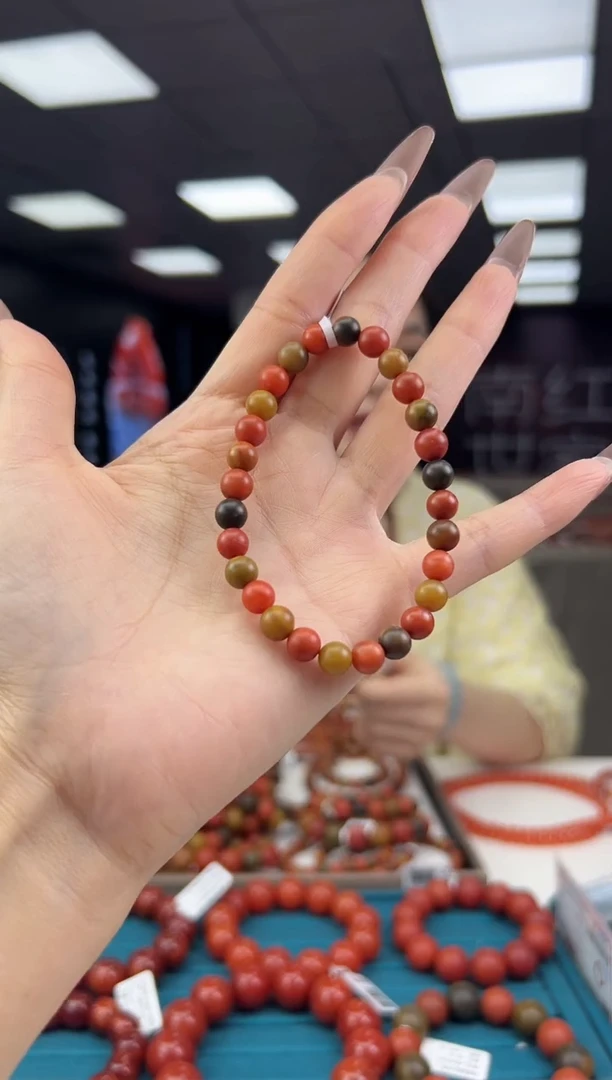 南红玛瑙手串未镶嵌6.3-6mm（多样式）