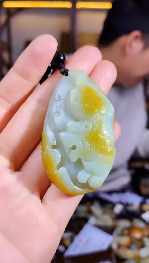 【闪购商品】和田玉颈饰未镶嵌1