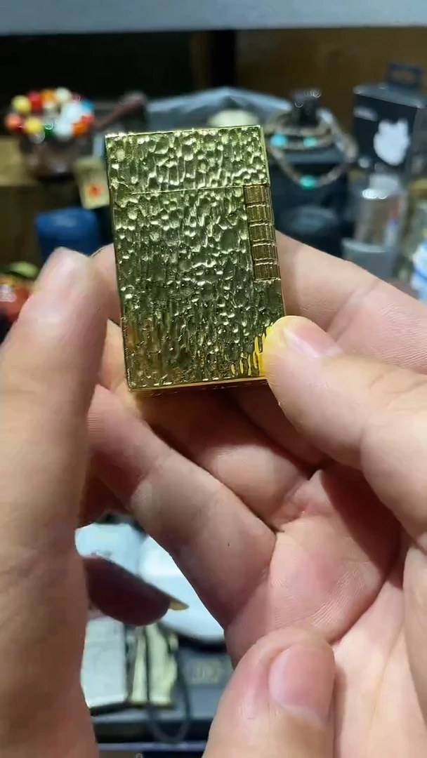 瓷片闪购商品 如图所示