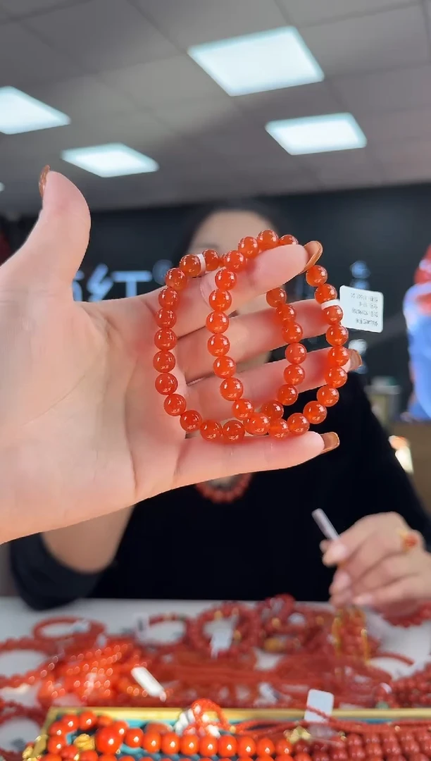 未镶嵌珠串南红玛瑙多样发其一/8/20322001399