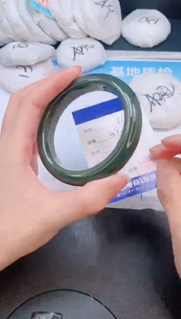 和田玉手镯未镶嵌28L147-60