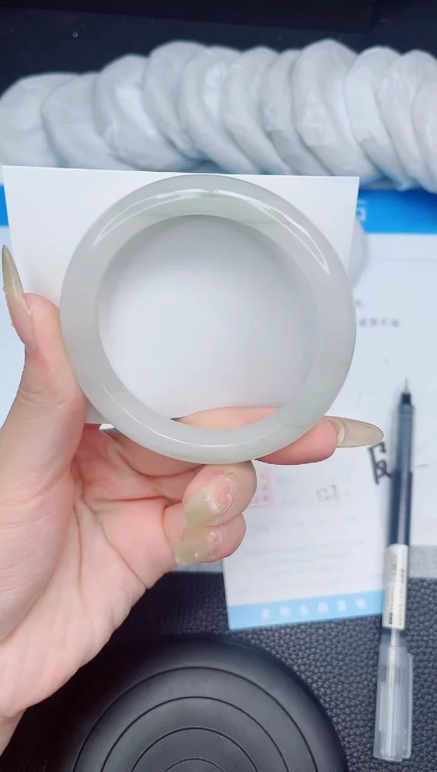 石英质玉手镯未镶嵌247-58.3