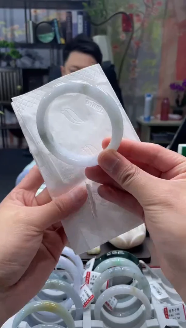 未镶嵌手镯翡翠5752***