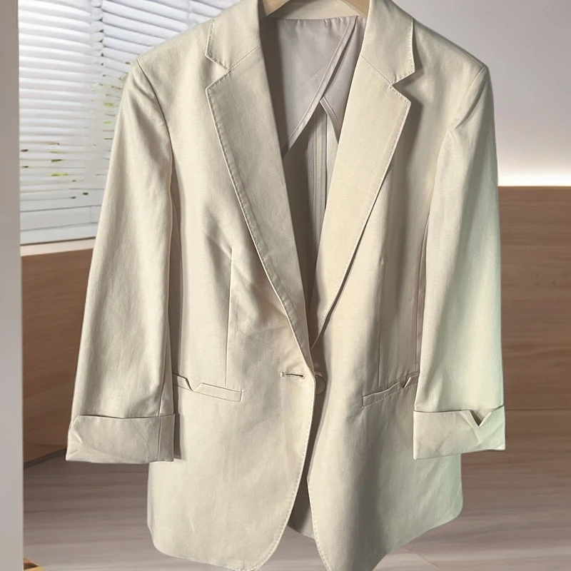 茉澜新款气质修身显瘦休闲西装外套时髦减龄时尚小西装服
