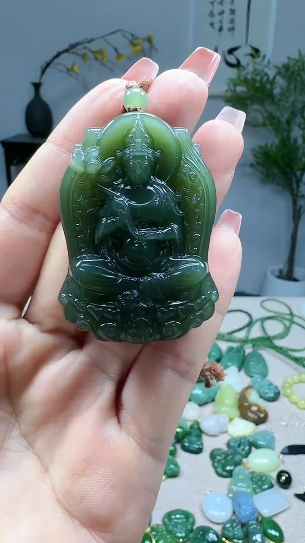 未镶嵌和田玉挂件1
