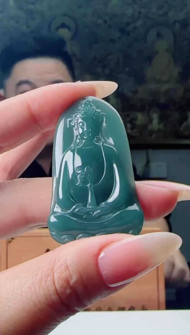 【闪购商品】翡翠颈饰未镶嵌多样性随机一件发货