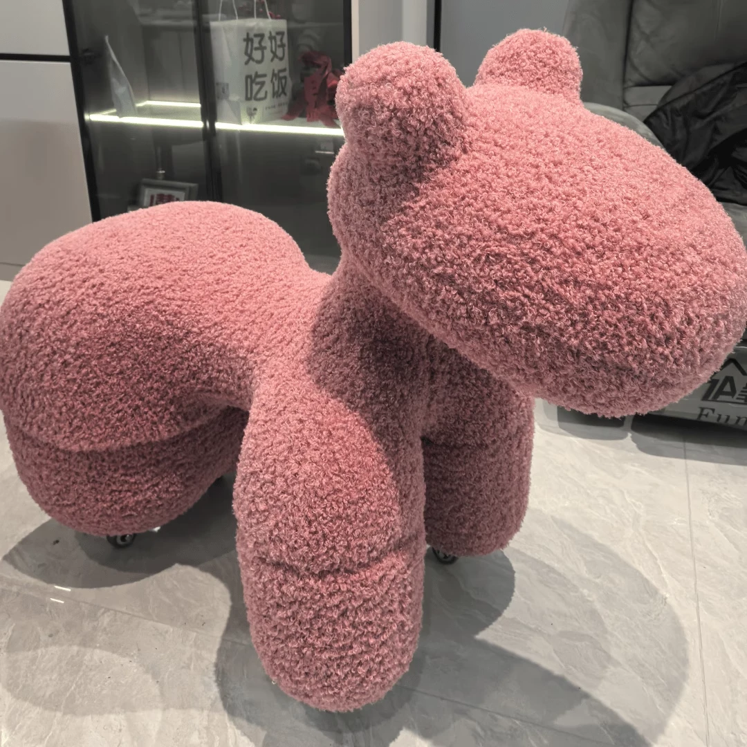 网红万向轮超大号小马凳滑轮创意可爱简约家用卧室轻奢客厅小凳子
