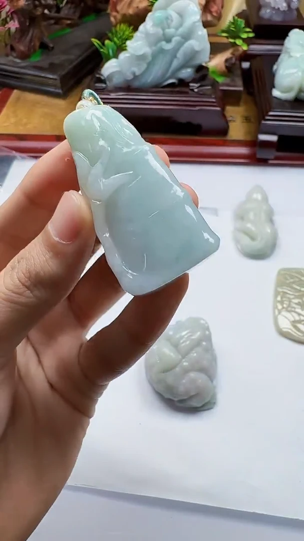 吊坠(不含链)未镶嵌翡翠1