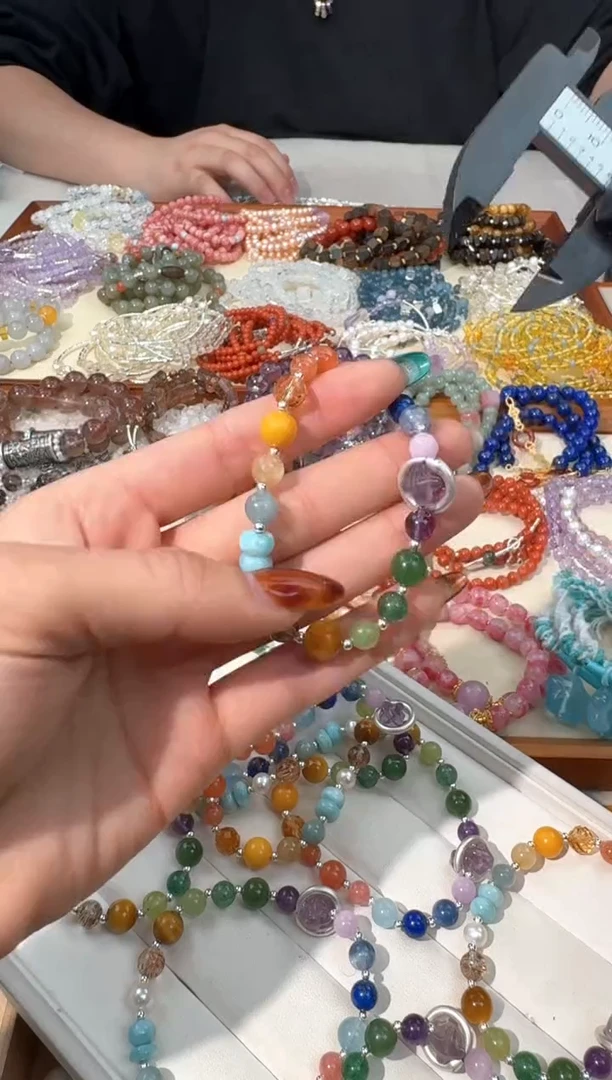 【闪购商品】水晶手链银S925镶嵌A005多宝海纹盘珠设计款