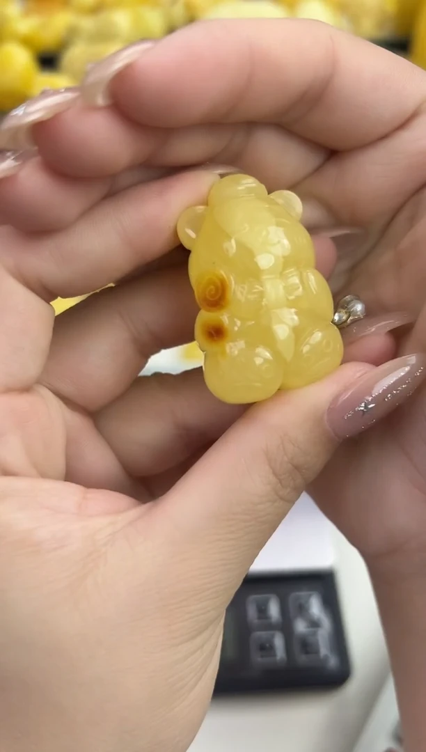 裸石琥珀未镶嵌天然琥珀蜜蜡吊坠