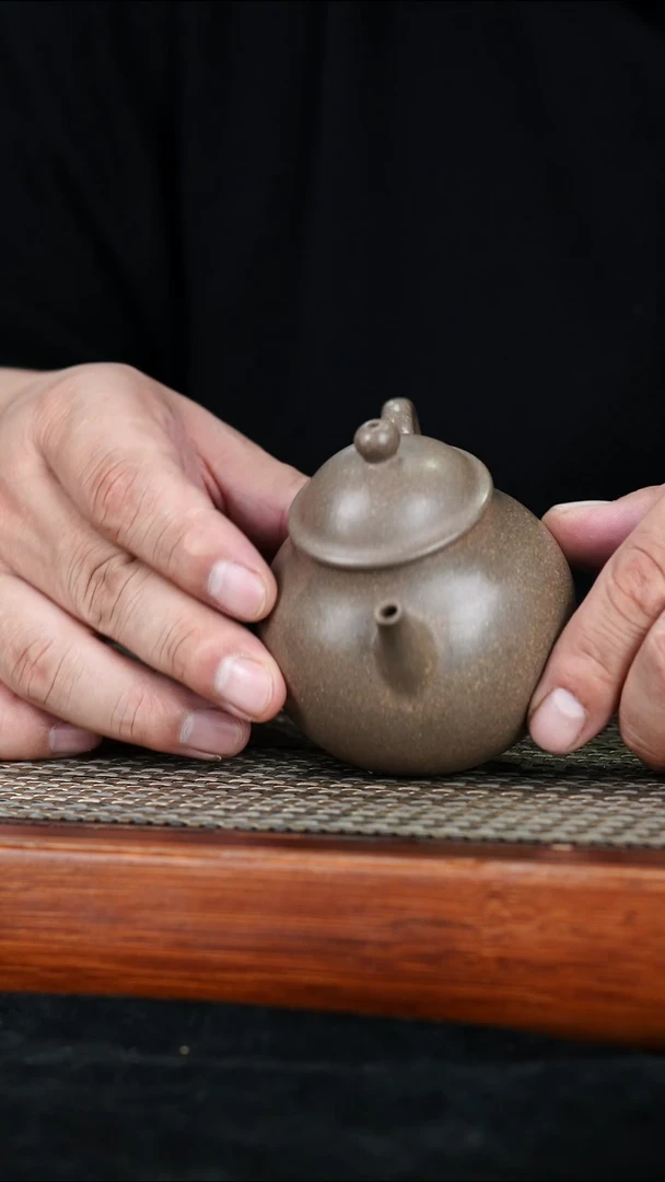 茶壶紫砂宜兴紫砂壶   180cc