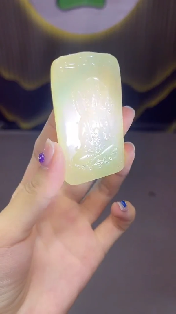 岫岩河磨玉（透闪石质玉）未镶嵌颈饰生肖牛吊坠