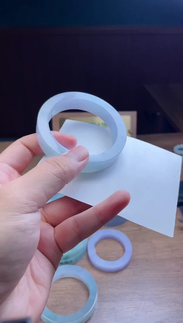 未镶嵌手镯定制翡翠冰*定制