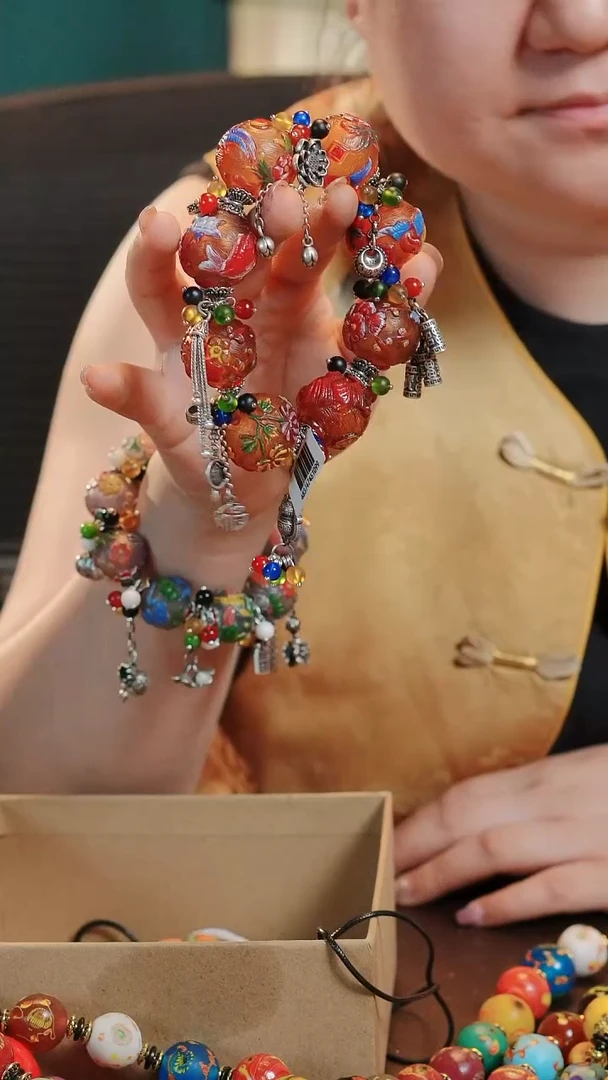 颈饰琉璃琉璃琉璃8888