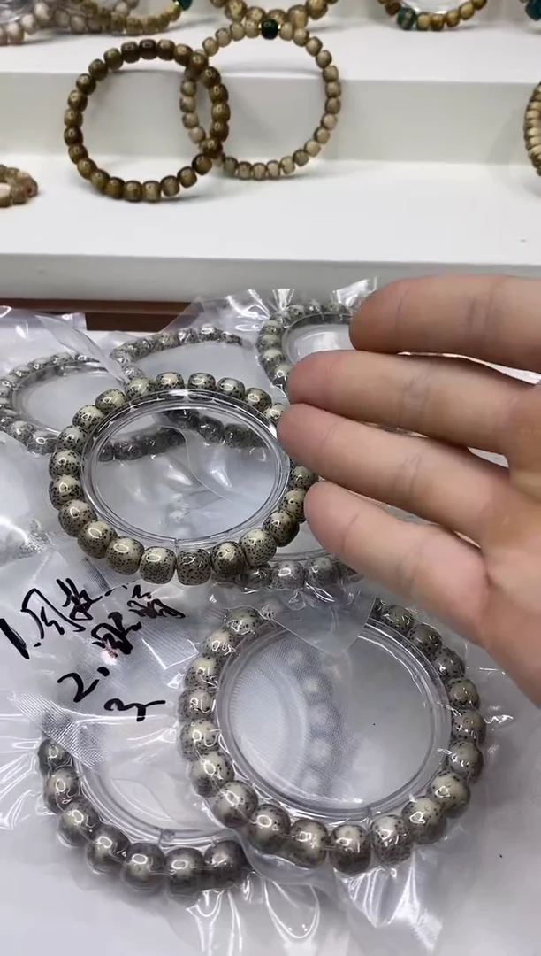 手串星月菩提105-大眼睛10*9mm