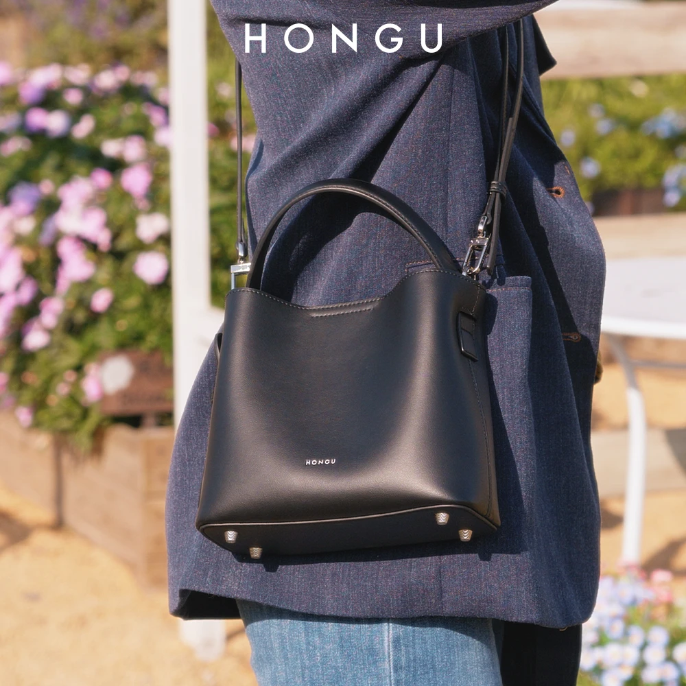 HONGU/红谷女包新款质感真皮通勤上班牛皮单肩包斜挎桶包H5136874