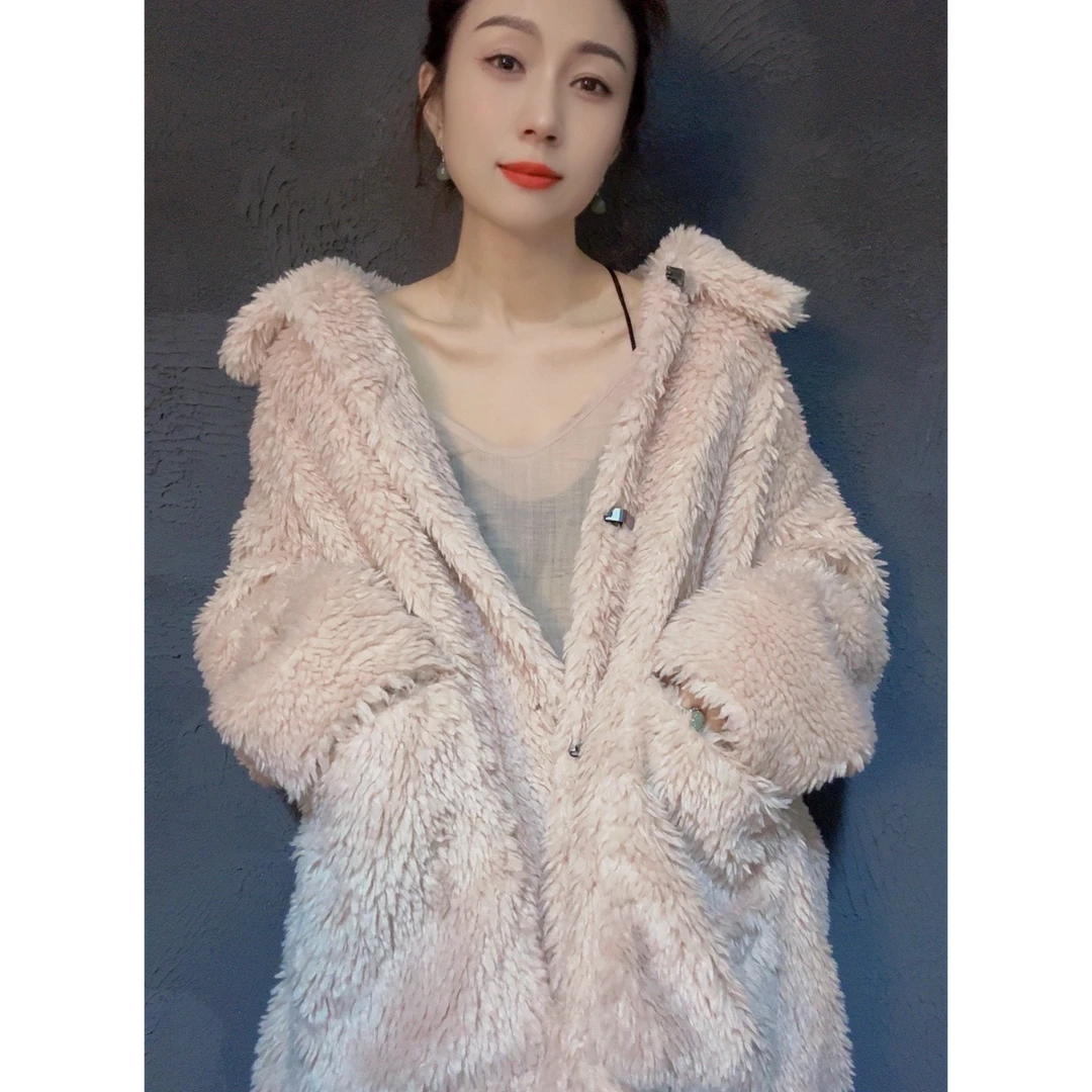 原创新款浅粉丽翻领带兜长袖代扣中长款开衫（定制款）